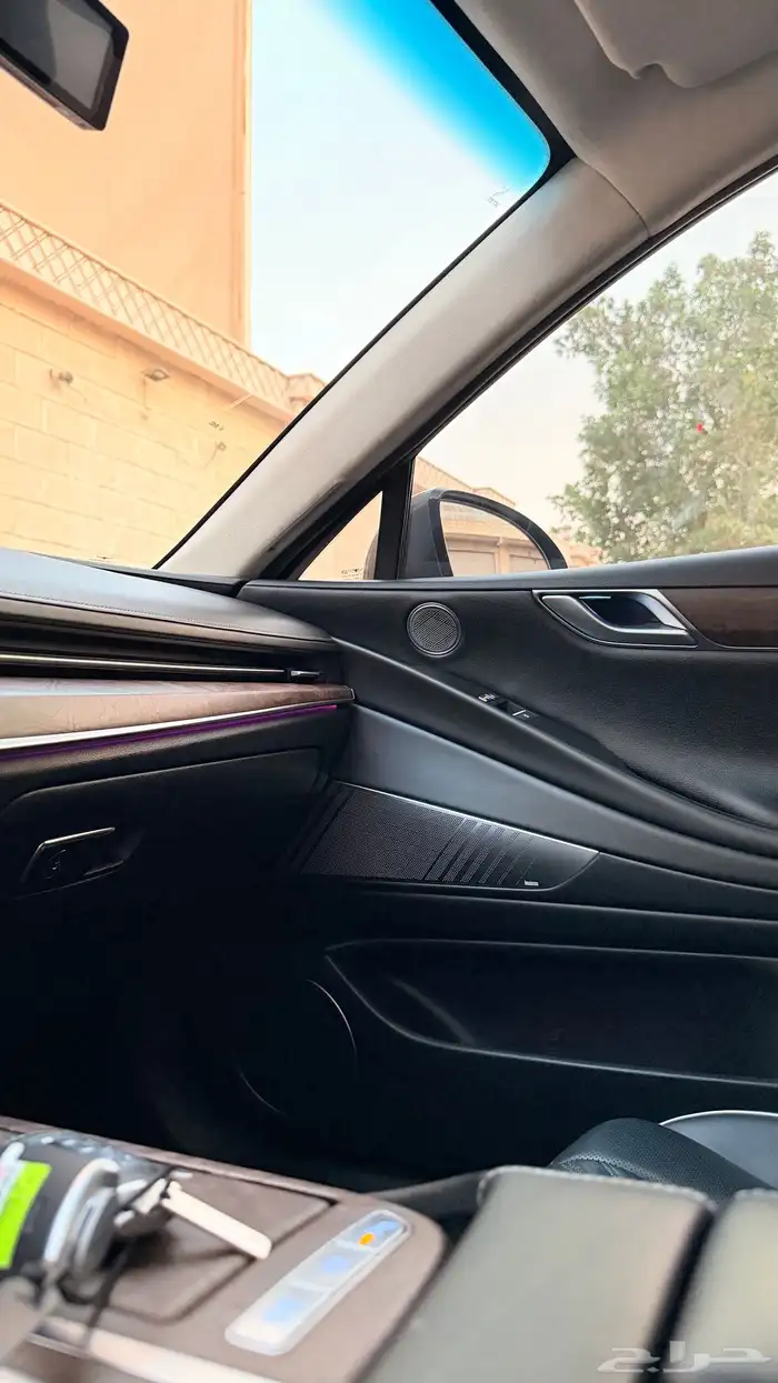 جنسس G80 ( بنزين 6V ) مواصفات خاصه بحالة الوكالة 27