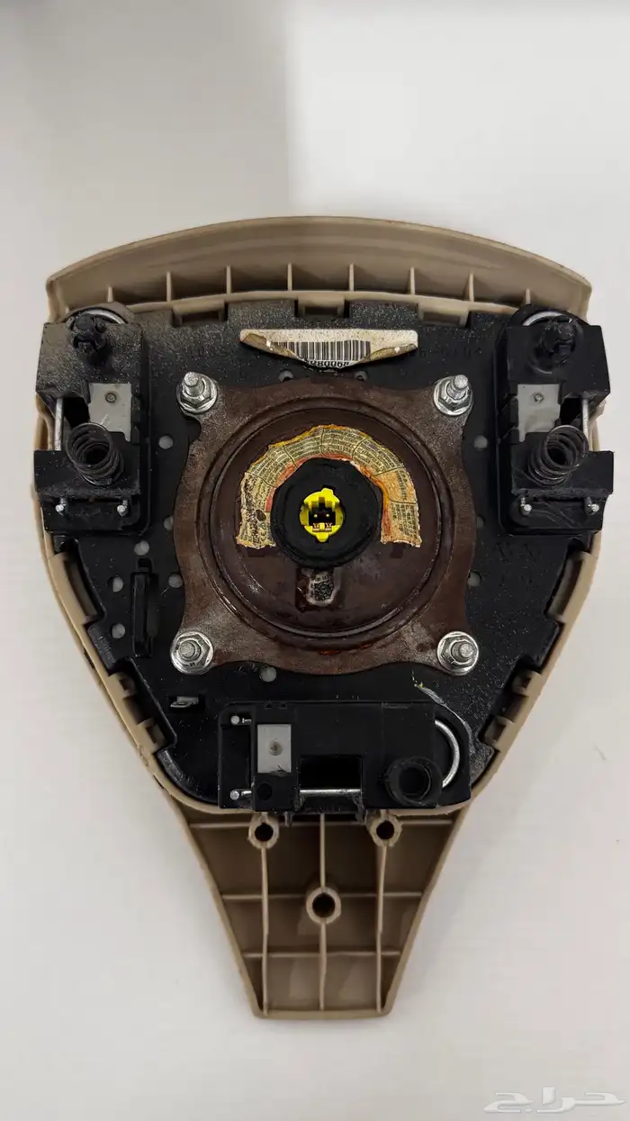 قطع غيار واكسسوارات نيسان التيما 65