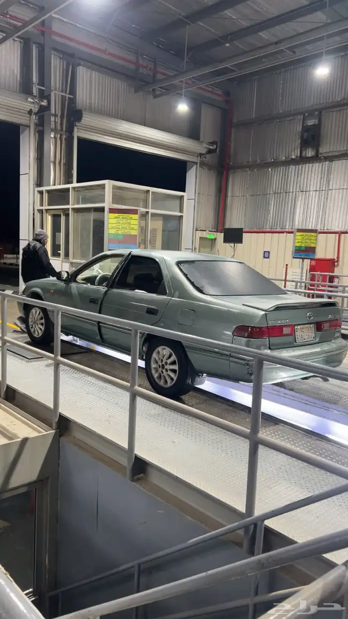 كامري 2000 للبيع 9