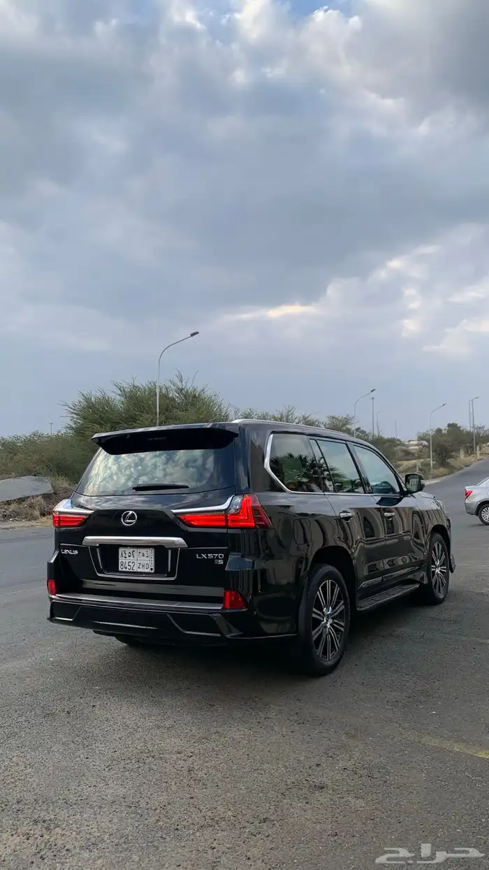 جيب لكزس 2021 5