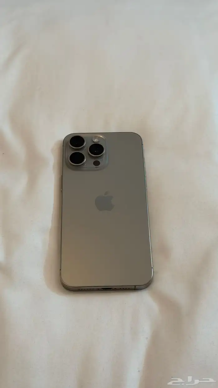 آيفون 15 برو ماكس تيتانيوم طبيعي 1