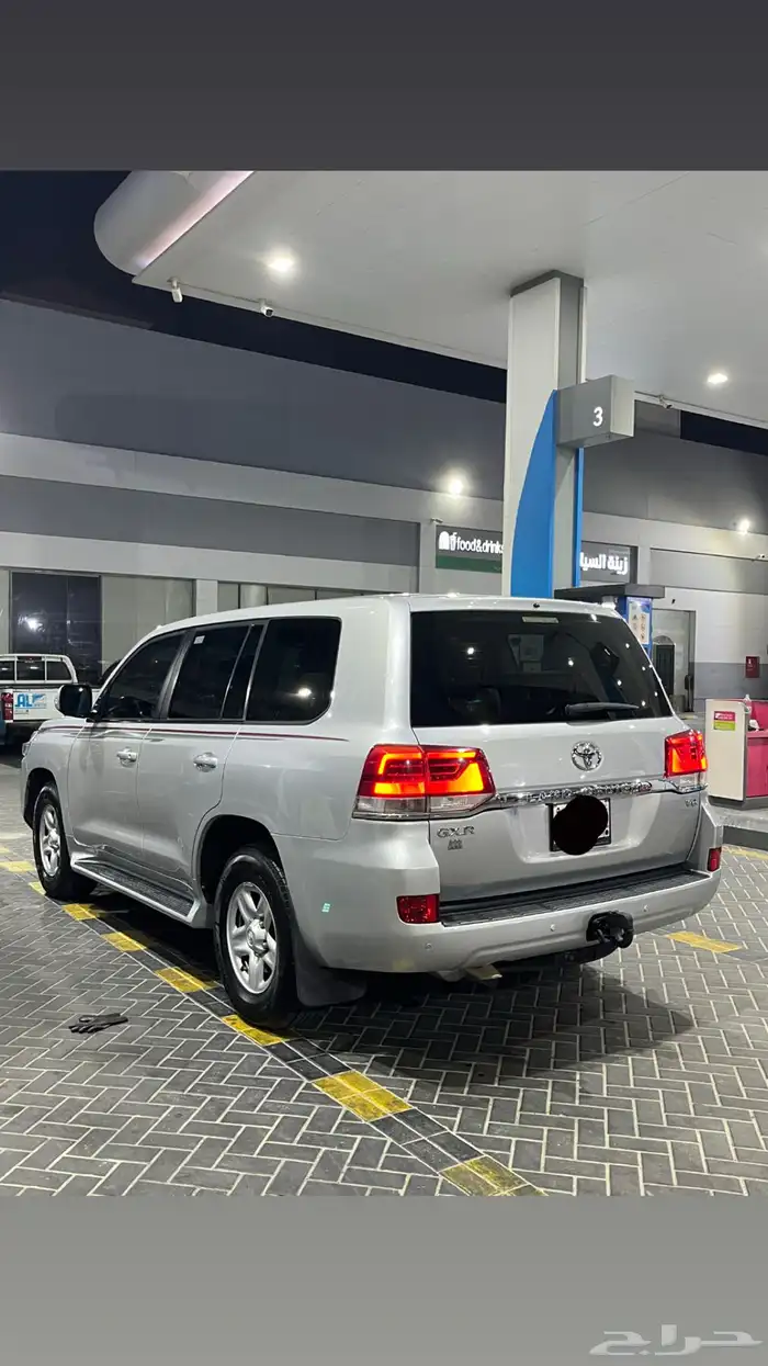 للبيع لاندكروزر 2021 2