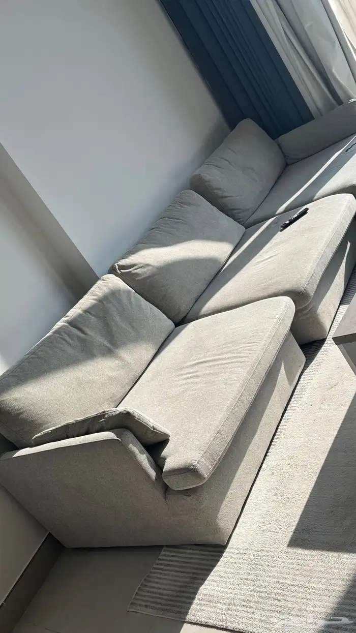 كنبة من هوم سنتر بحاله ممتازة جدا 1