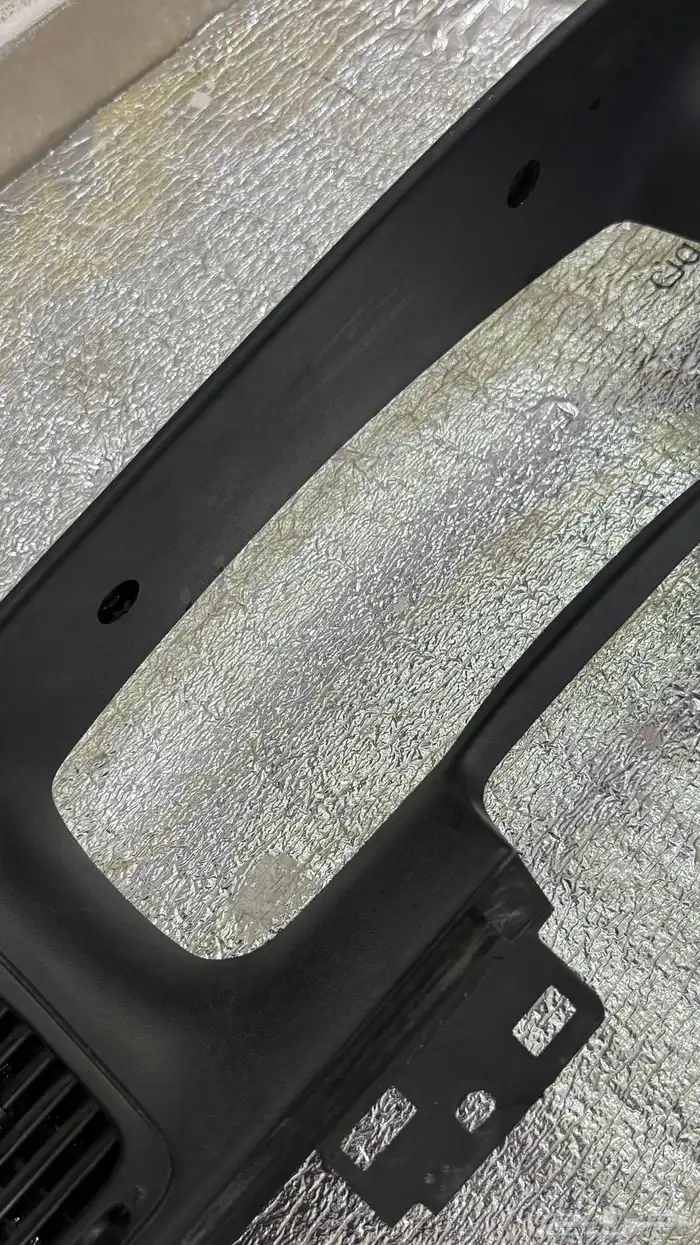 اسطب فورد فكتوريا يمين وديكور المكيف والمسجل 12