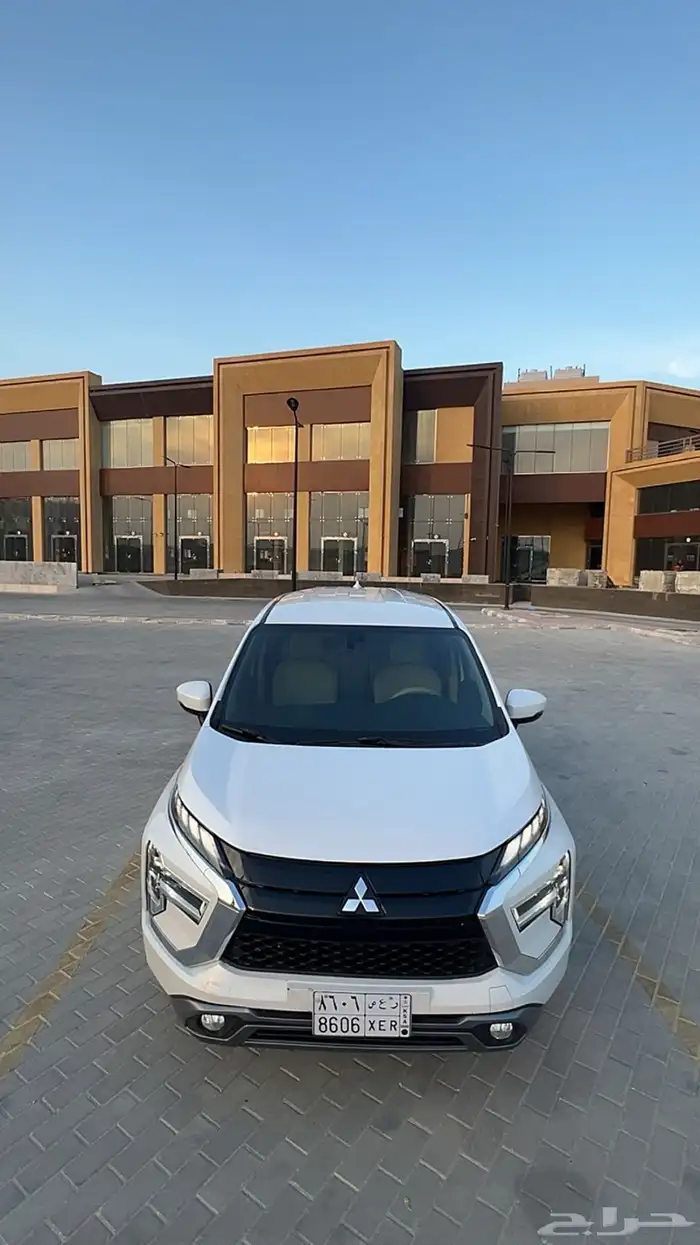 ميسوتبيشي اكسباندر 2023 2