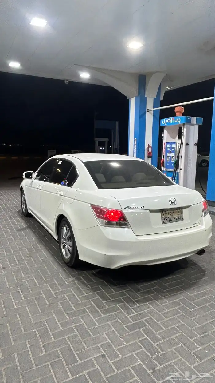 هوندا اكورد نضيفه 3