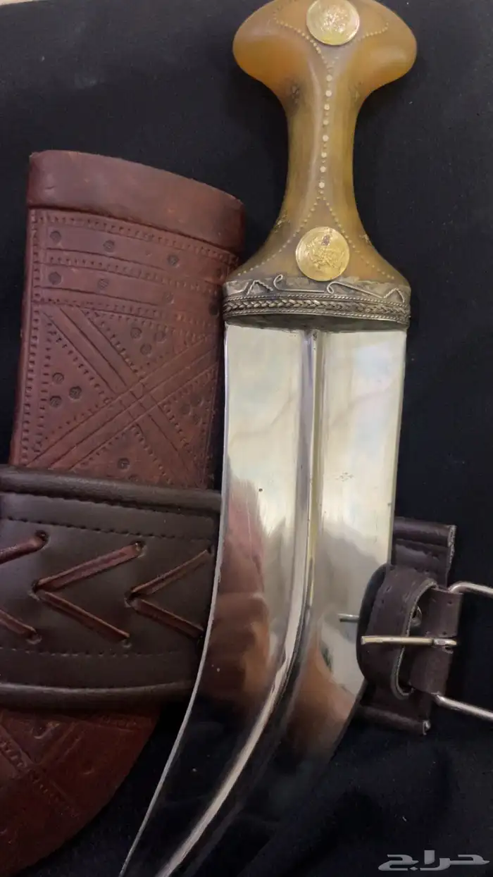 جنبيه للبيع نضيفه وحزام جديد 1