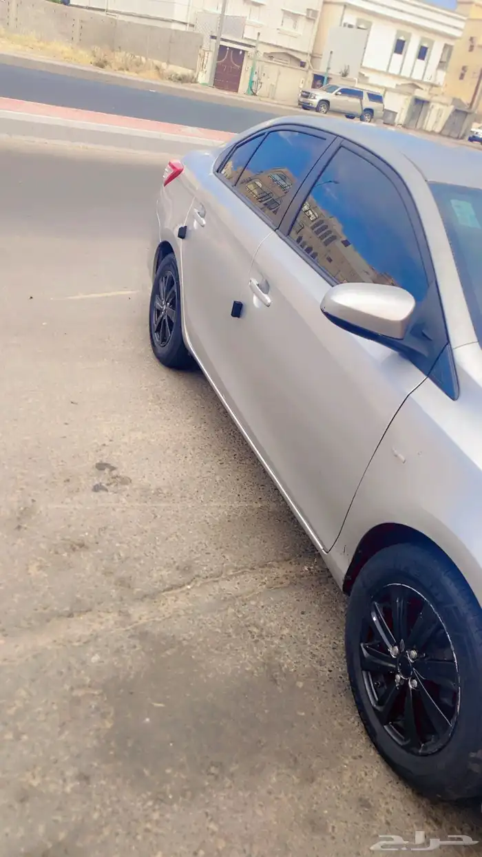 ياريس 2017 أتوماتيك 4