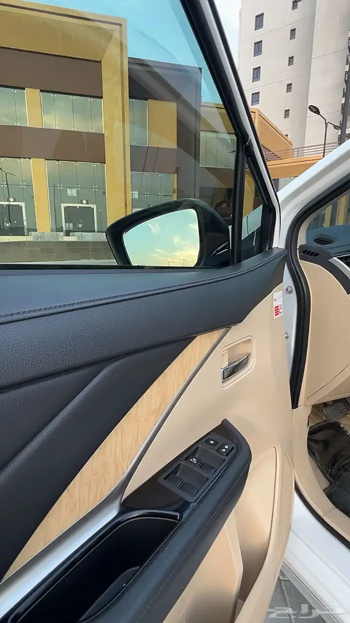 ميسوتبيشي اكسباندر 2023 17