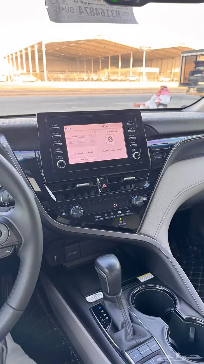 للبيع تويوتا كامري 2022 فل كامل ممشى قليل جدا 11