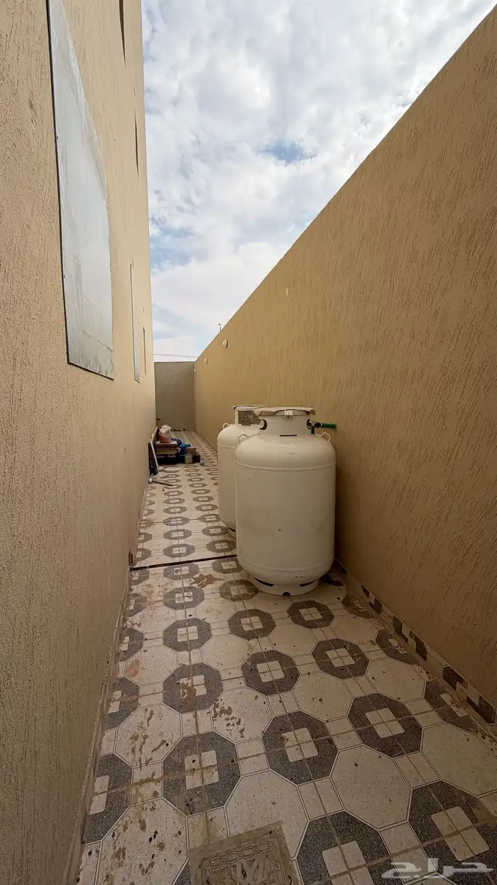 للايجار عمارة كاملة في عشيرة سدير 5