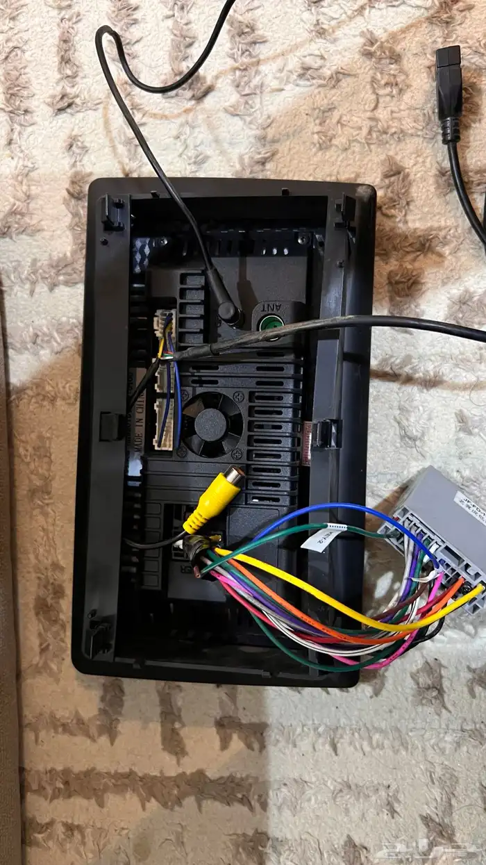 مسجل اندرويد يركب على جميع السيارات 9 انش 1