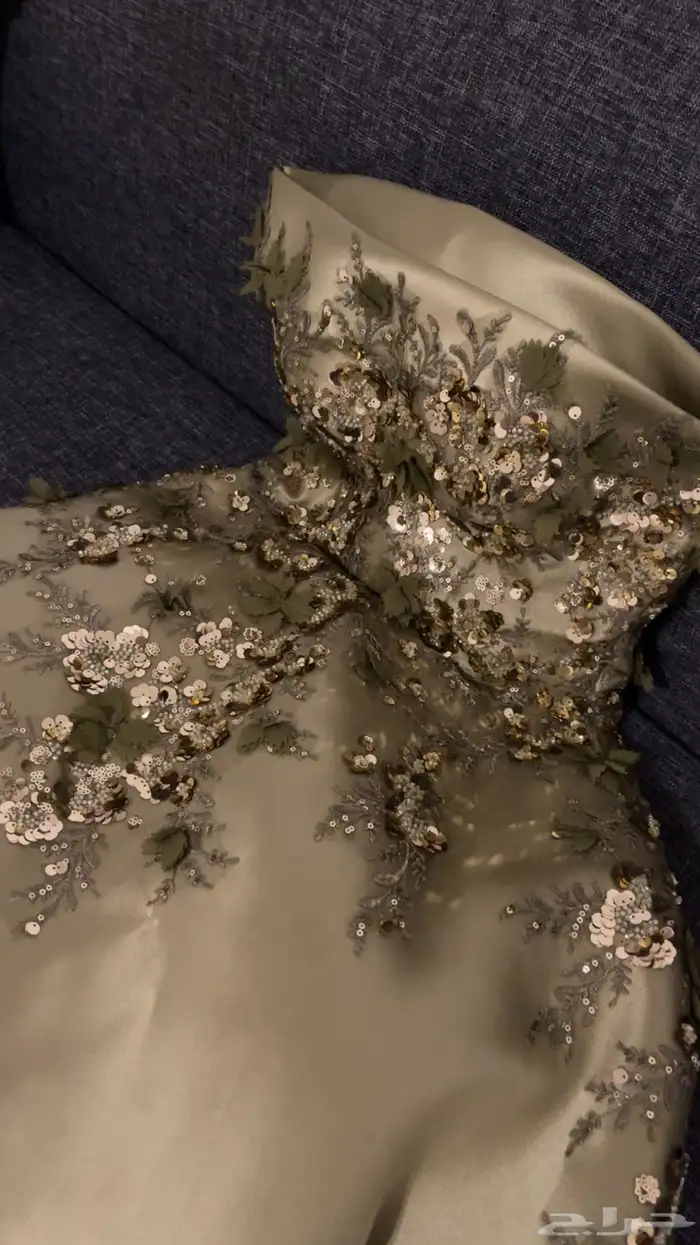 فستان بتصميم مميز 1