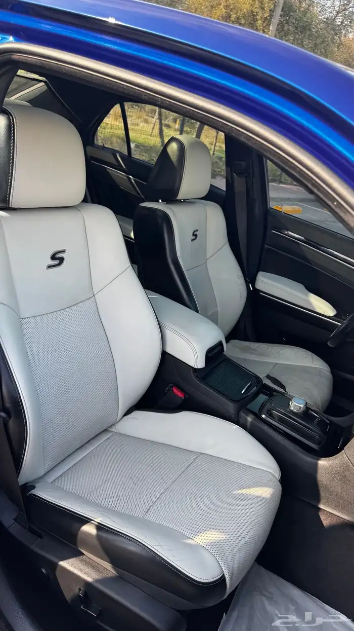 كرايسلر 2018 s v6 11