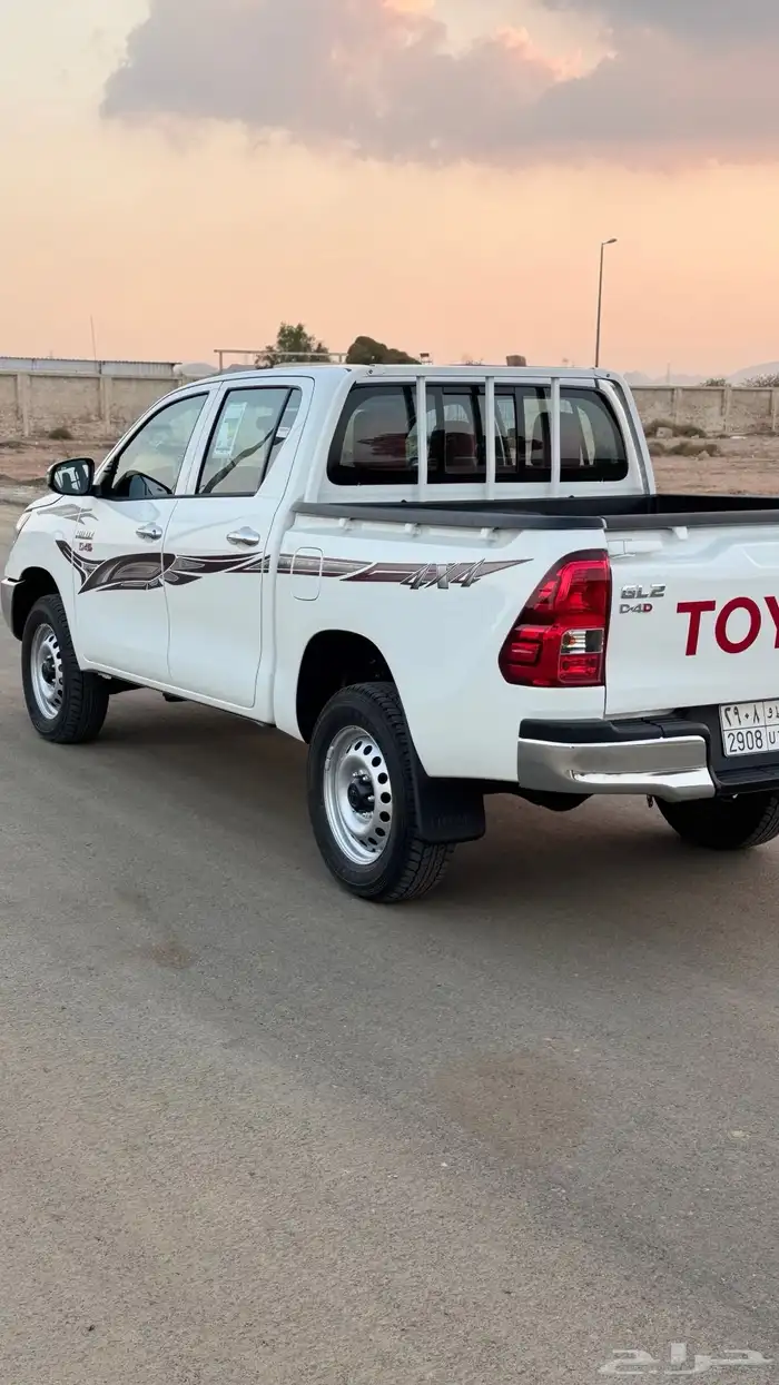 هايلوكس 2025 سلق ديزل 10