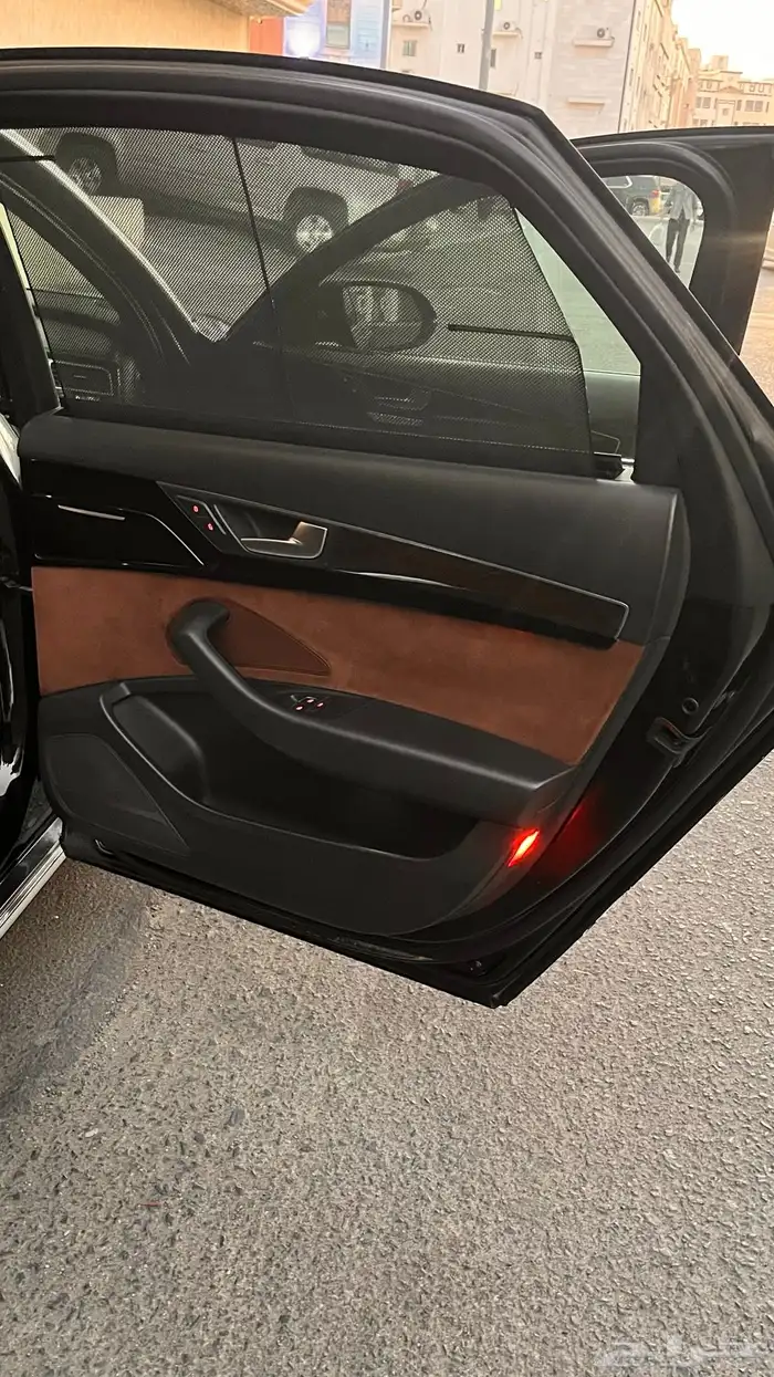 أودي A8L موديل 2012   6 سلندر سوبر تشارج 26