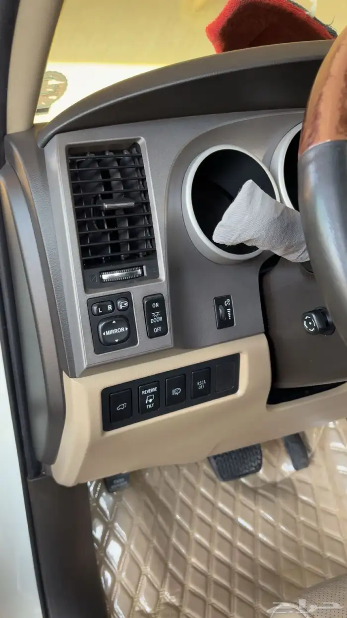 سكويا 2010 بلاتينيوم 18