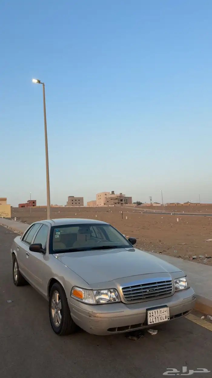 فورد كراون فكتوريا 2012 2