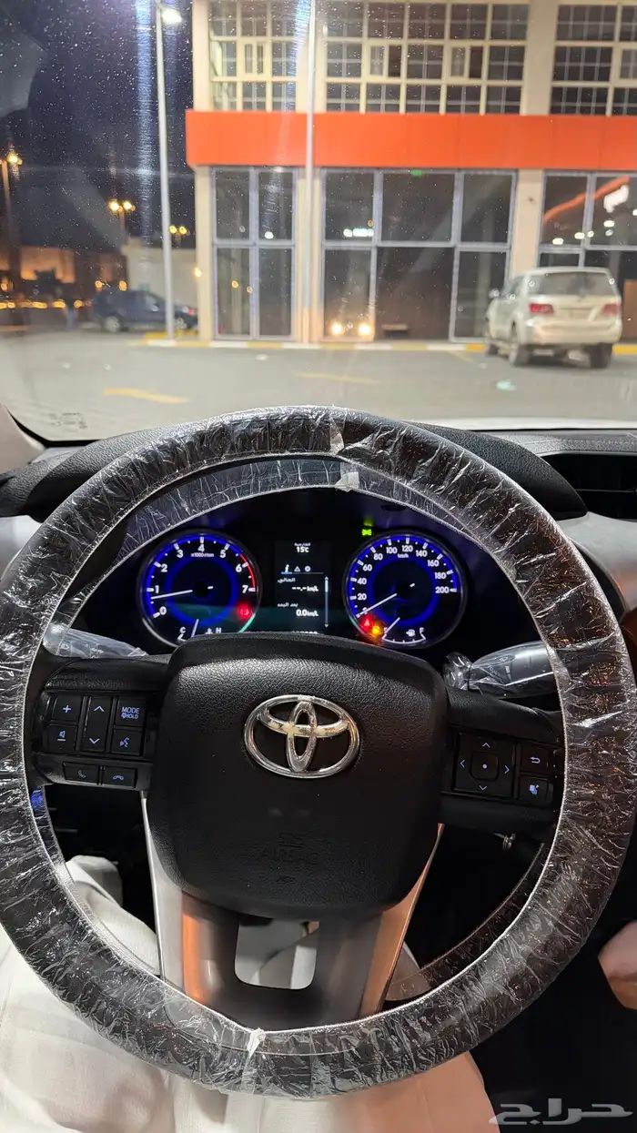 هايلوكس GLX 2016 15