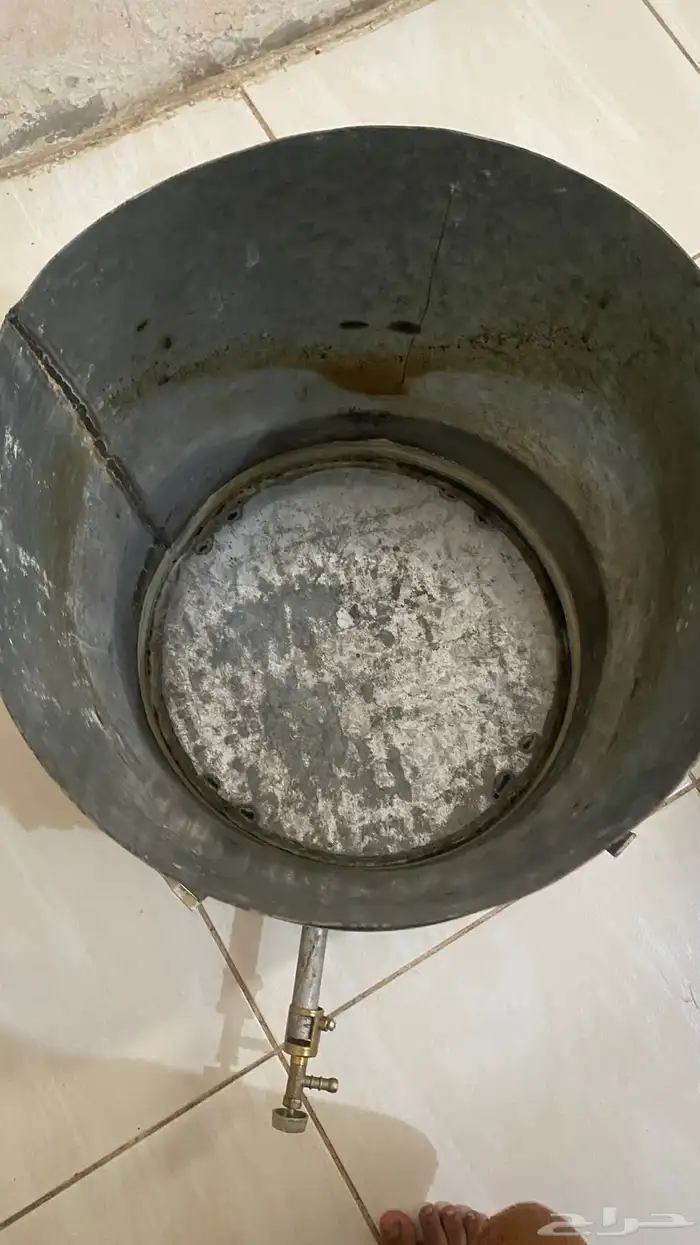 فرن مندي مستعمل الطبخ فيه ممتاز وحط فيه لحم ودجاج 4