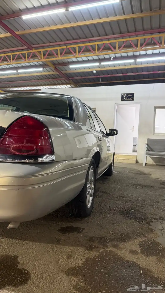 فورد فكتوريا مدني 2012 4