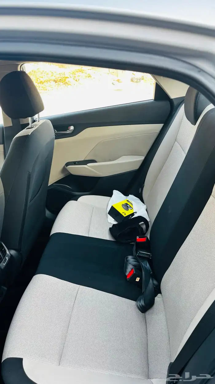 للبيع اكسنت 2020 فضي 14