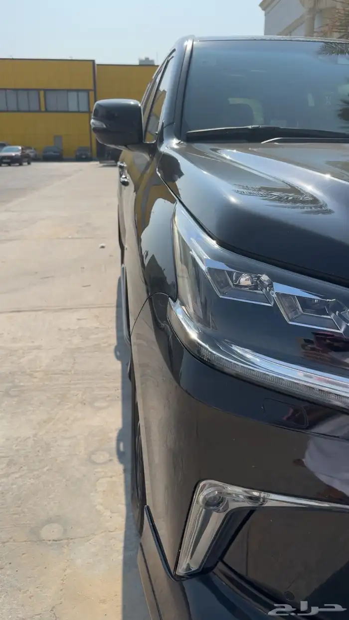 جيب لكزس 2018 فئة 570 فل كامل 0