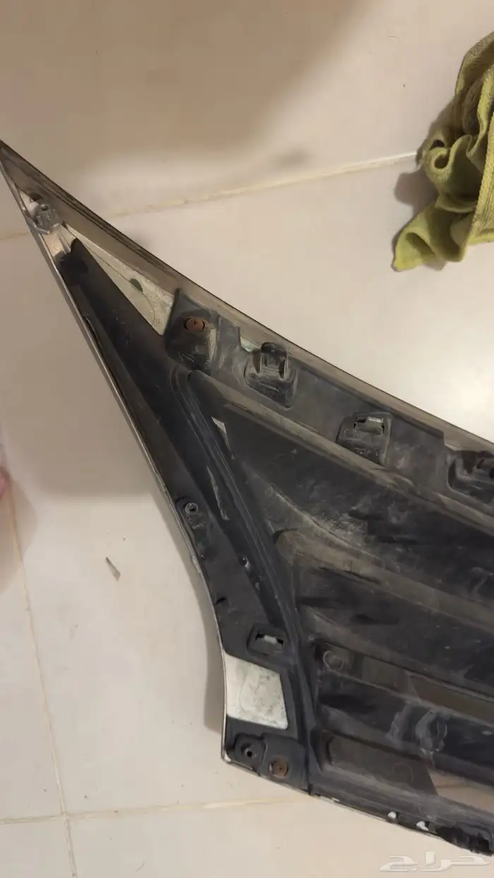 قطع غيار واكسسوارات نيسان التيما 69