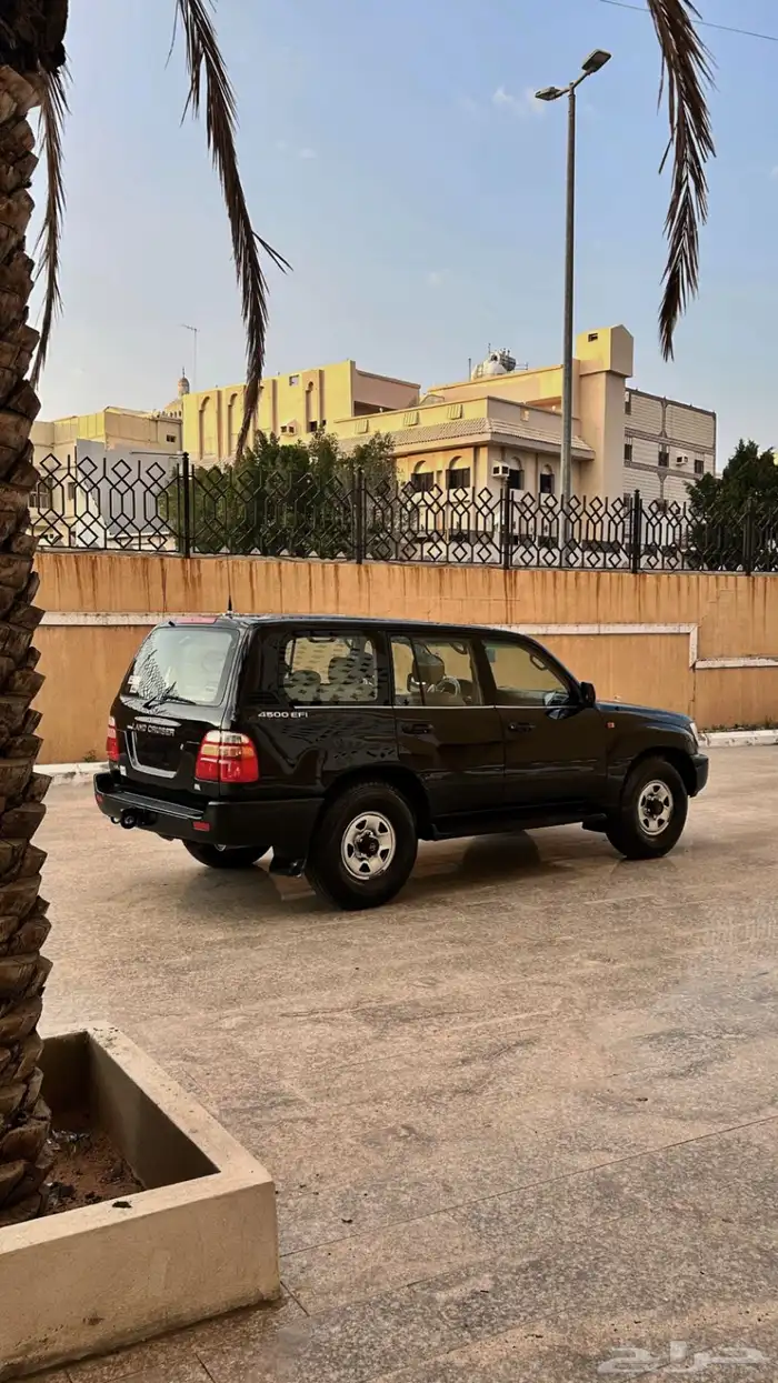 لاندكروزر 2001 مجدد كامل 2