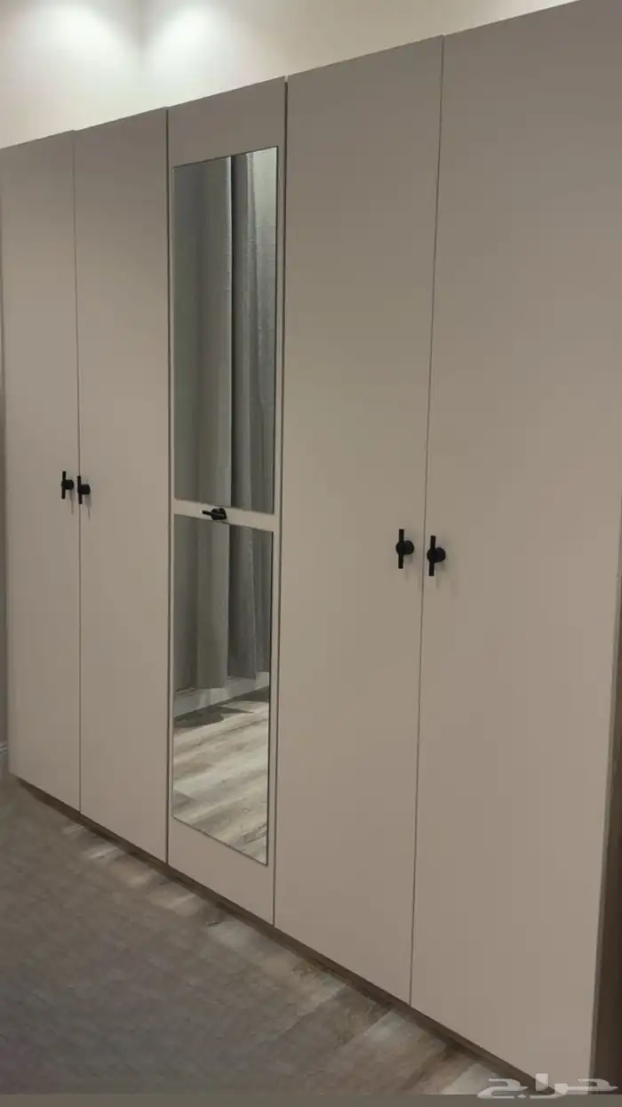 دولاب ملابس 2