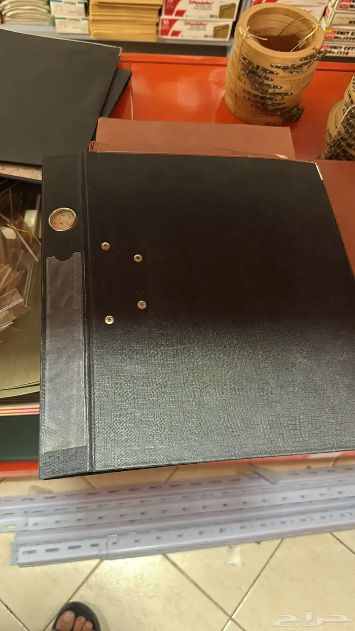 ادوات مكتبيه ستوك للبيع 1