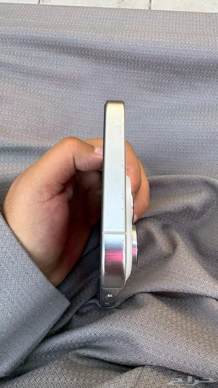 ايفون16 برو ماكس بيع مستعجل 3