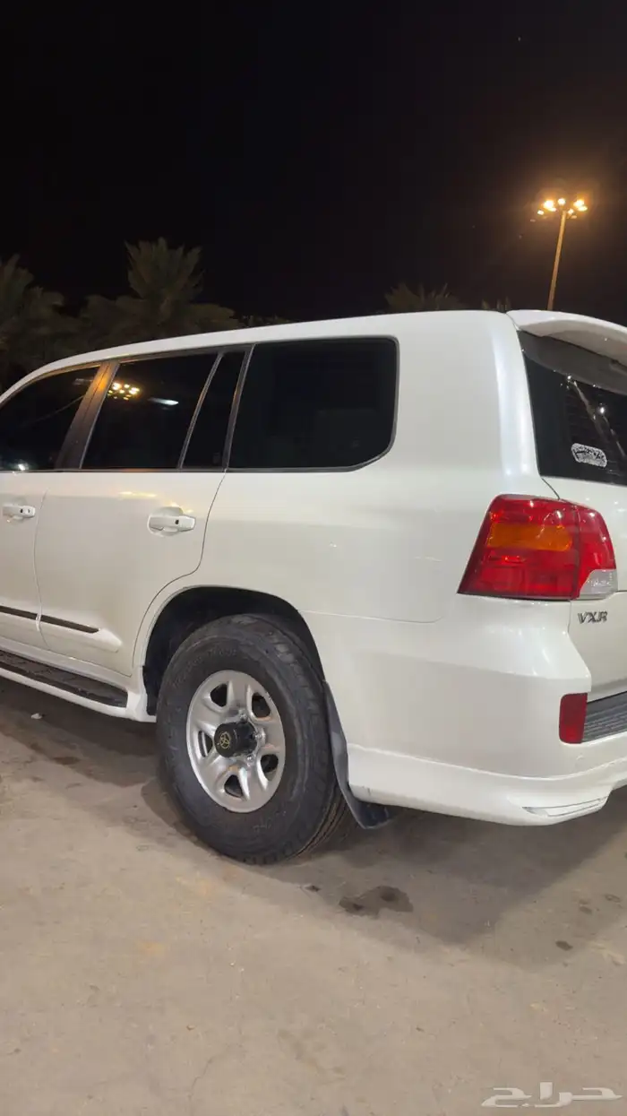 لاندكروز 2011 5