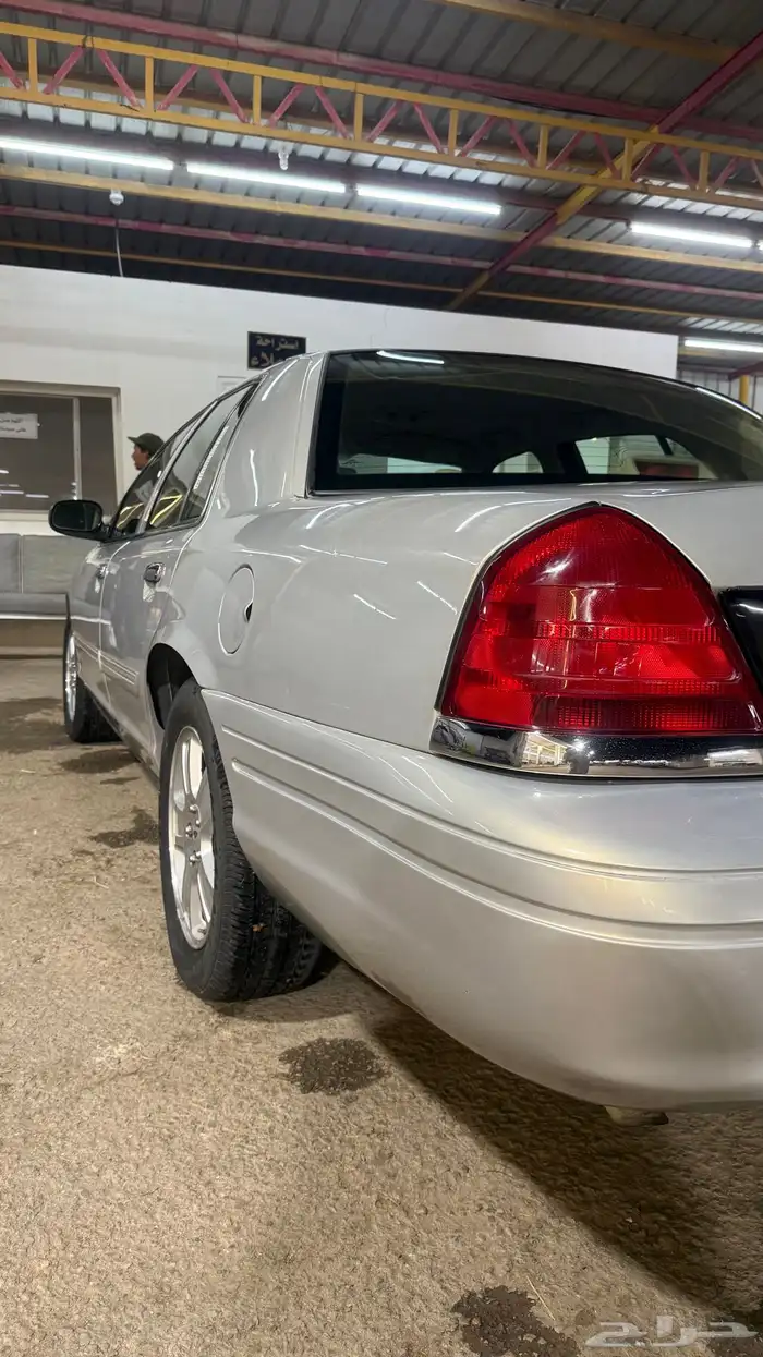 فورد فكتوريا مدني 2012 2