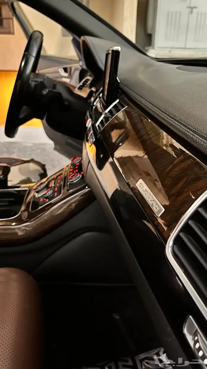 أودي A8L موديل 2012   6 سلندر سوبر تشارج 21