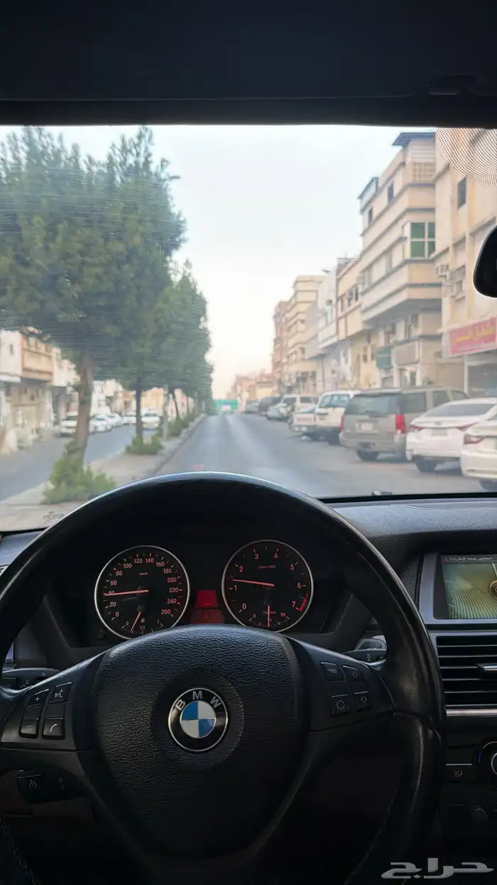 BMW X5   Twin Turbo V8 1