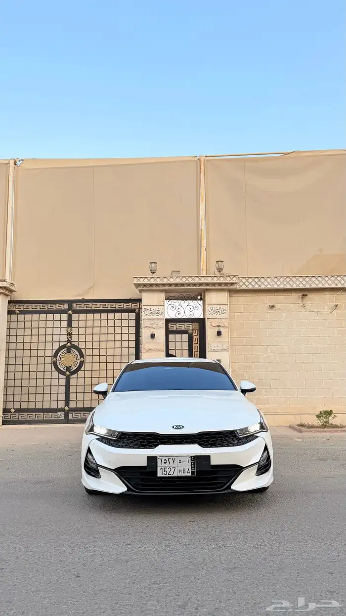 كيا k5 2020 ( بنزين ) نص فل بحالة الوكالة 2