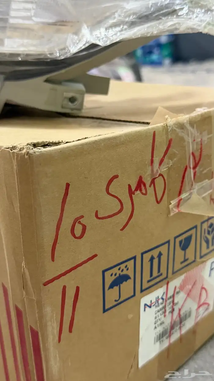 قطع غيار وجهية كامري2010-2011 جديد بالكرتون 9