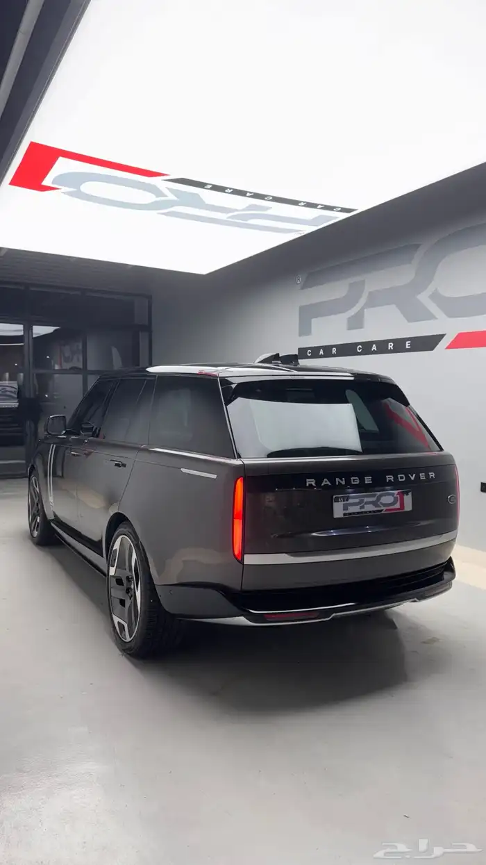 رنج روفر 2023 11