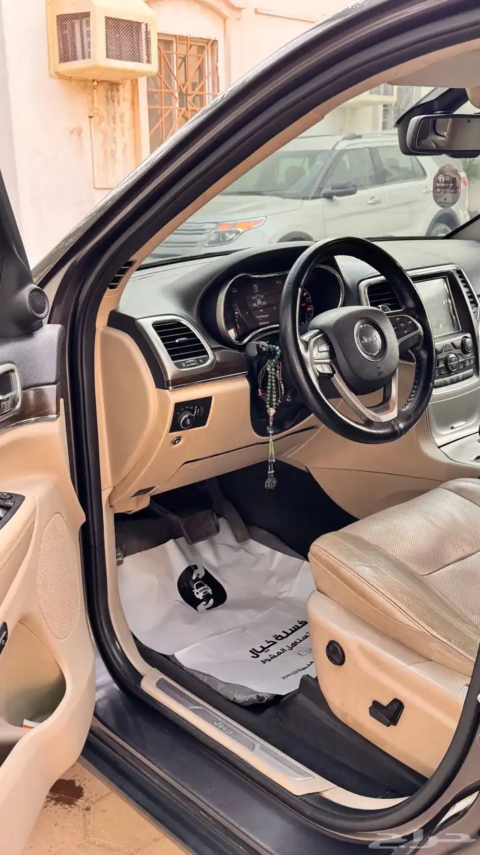 قراند شروكي 2015 ليمتد 16