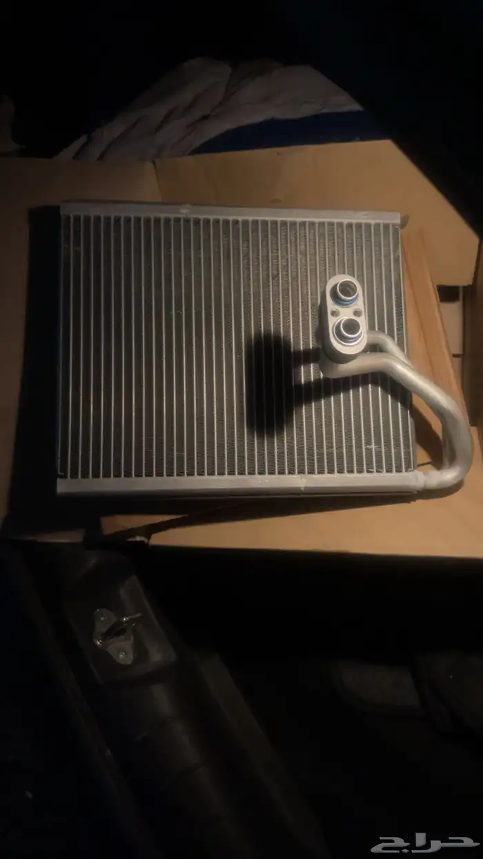 ثلاجة مكيف سيارة توسان هونداي جديده بكرتونها 1