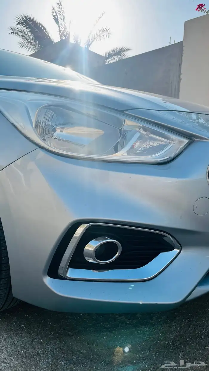 للبيع اكسنت 2020 فضي 5