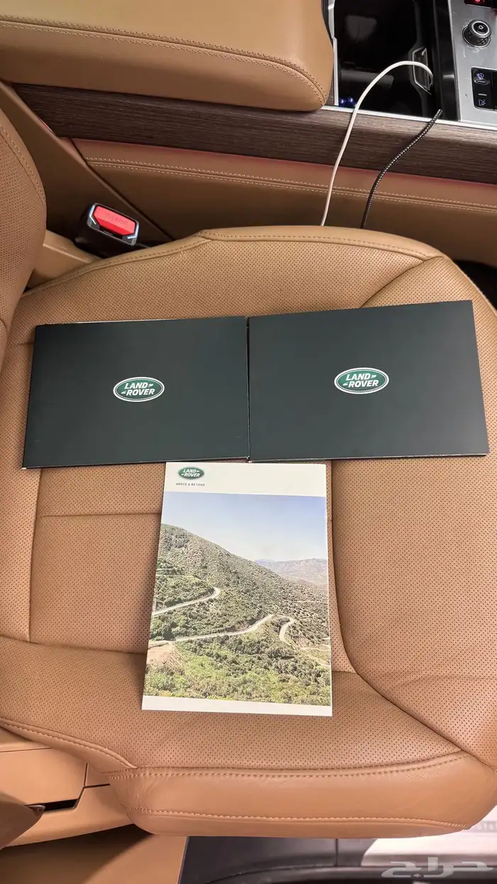 رنج روفر 2023 40