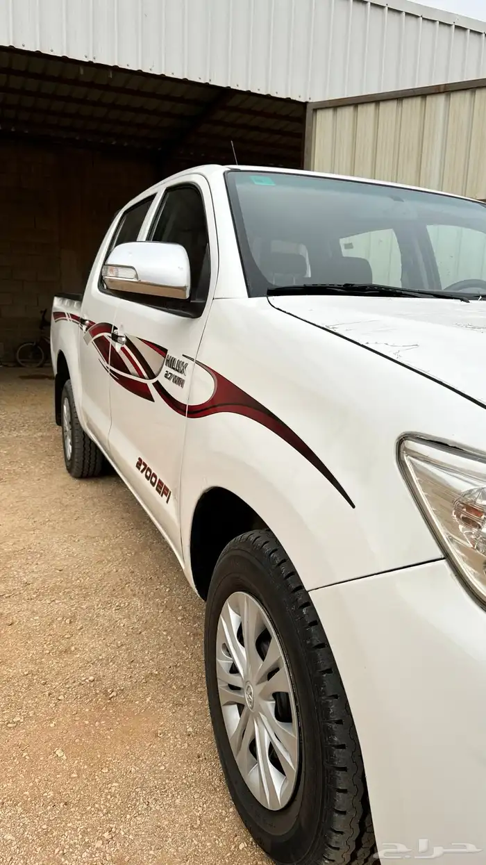 هايلوكس 2015 فل كامل ممشى قليل 3