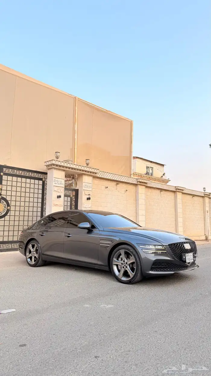 جنسس G80 ( بنزين 6V ) مواصفات خاصه بحالة الوكالة 3