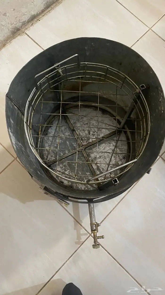 فرن مندي مستعمل الطبخ فيه ممتاز وحط فيه لحم ودجاج 3