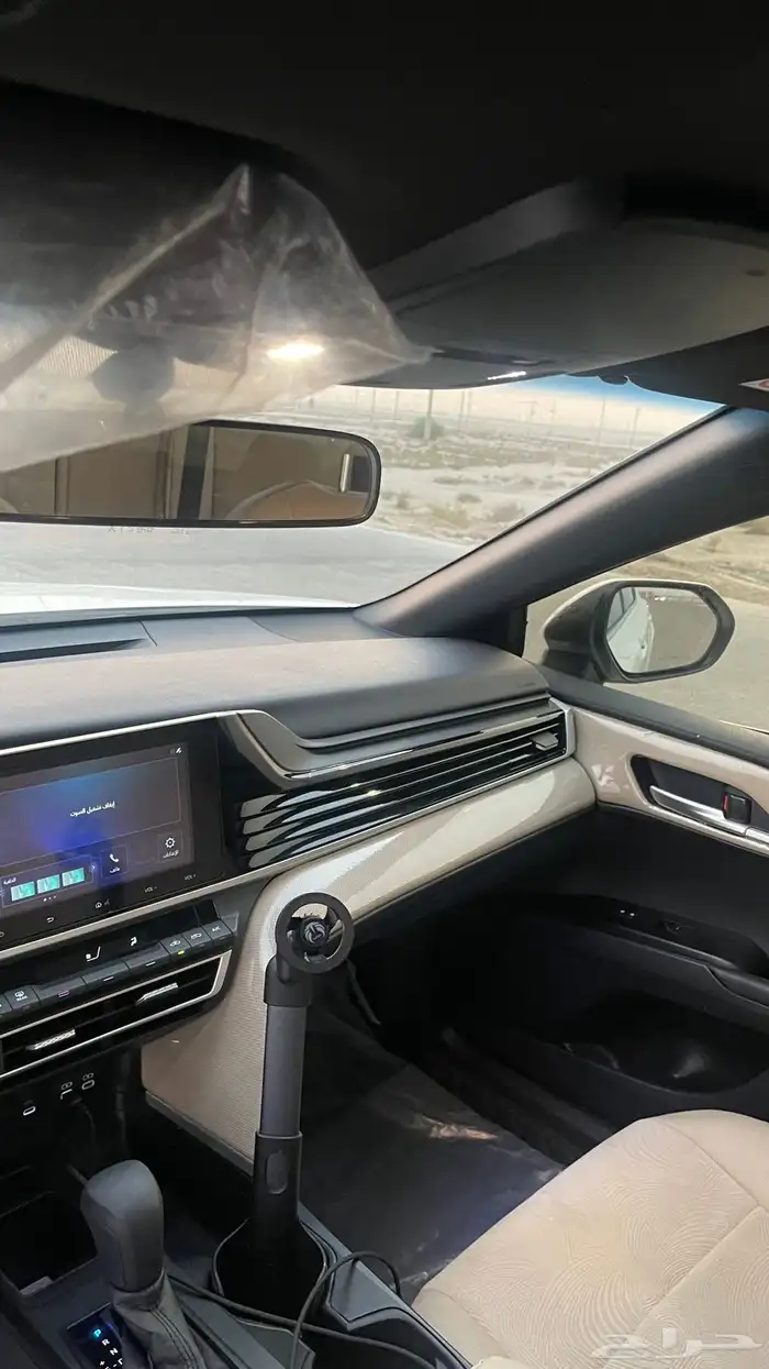 للبيع كامري 2025 مستعمل 6