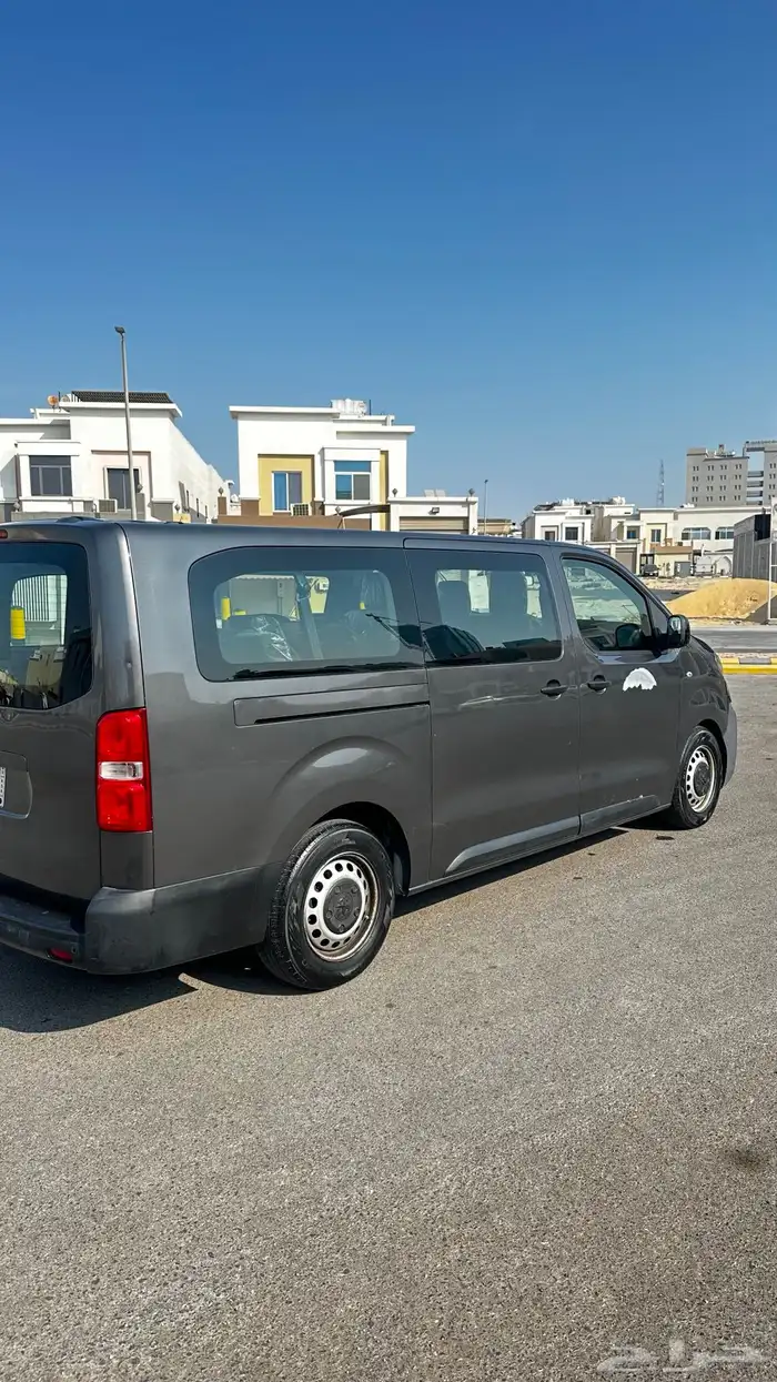 باص بيجو اكسبيريت 4