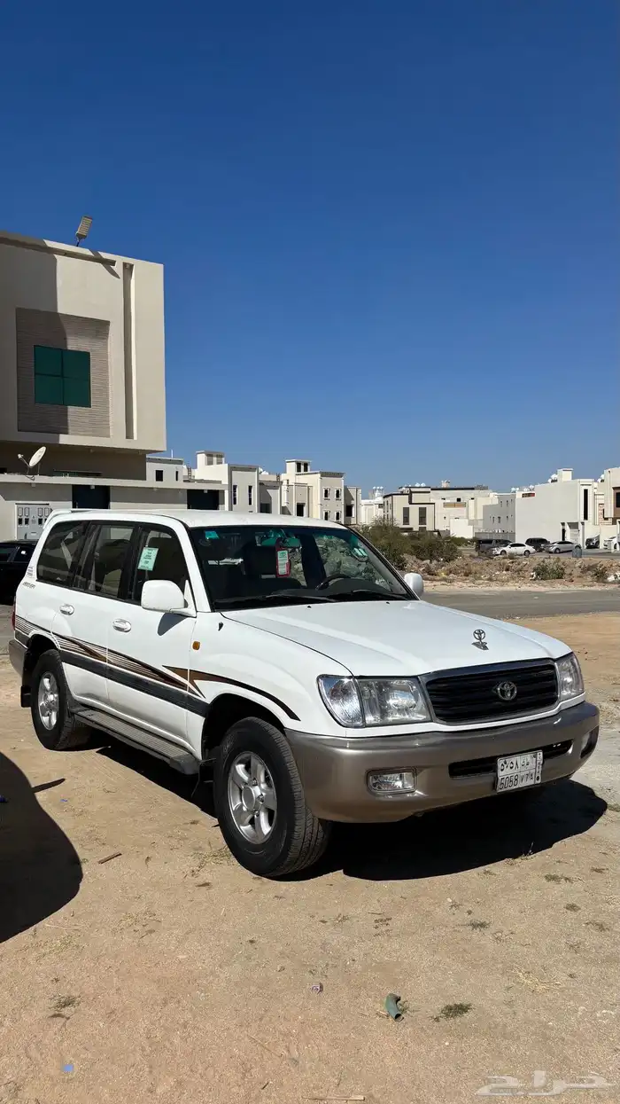 جيب لاندكروزر 2001 0