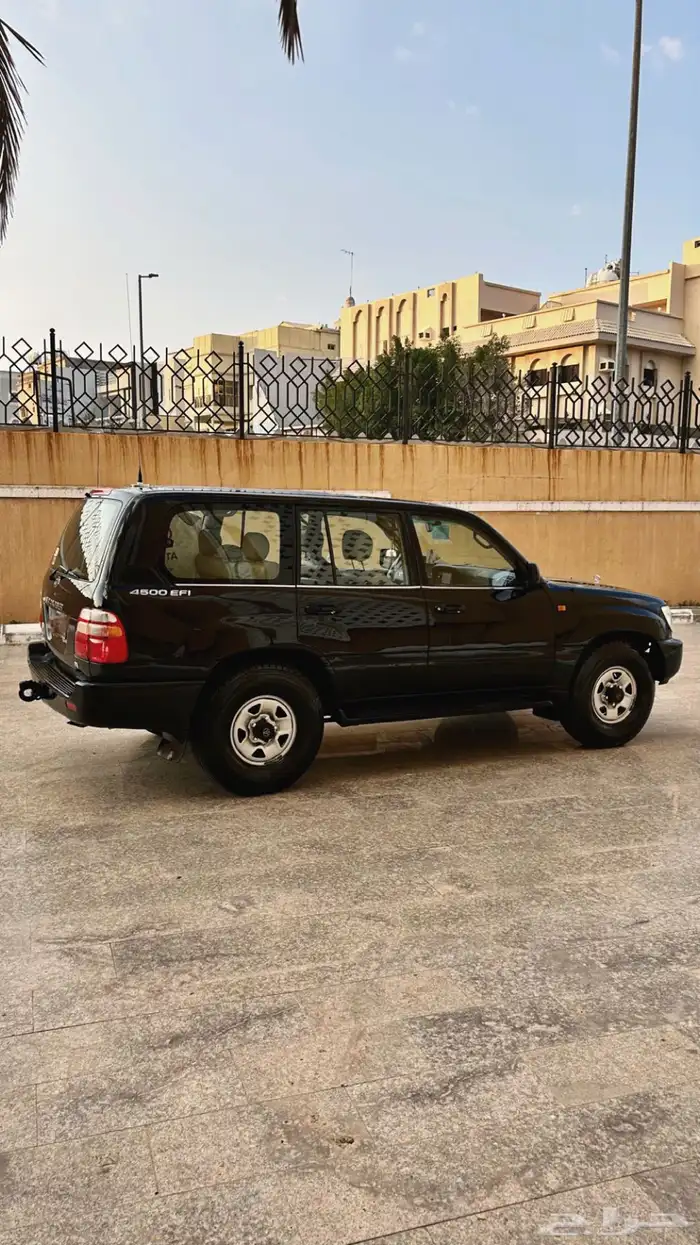 لاندكروزر 2001 مجدد كامل 4
